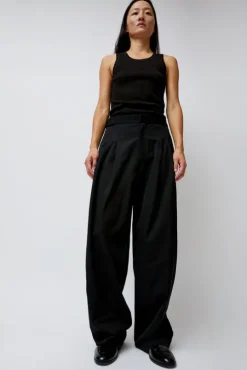 Adjustable Pants in Black