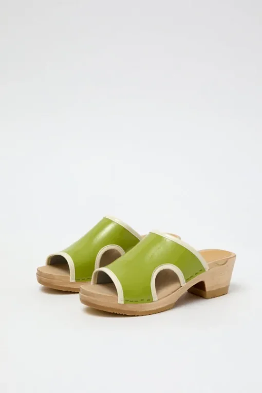Alexis Clog on Mid Heel in Apple Patent