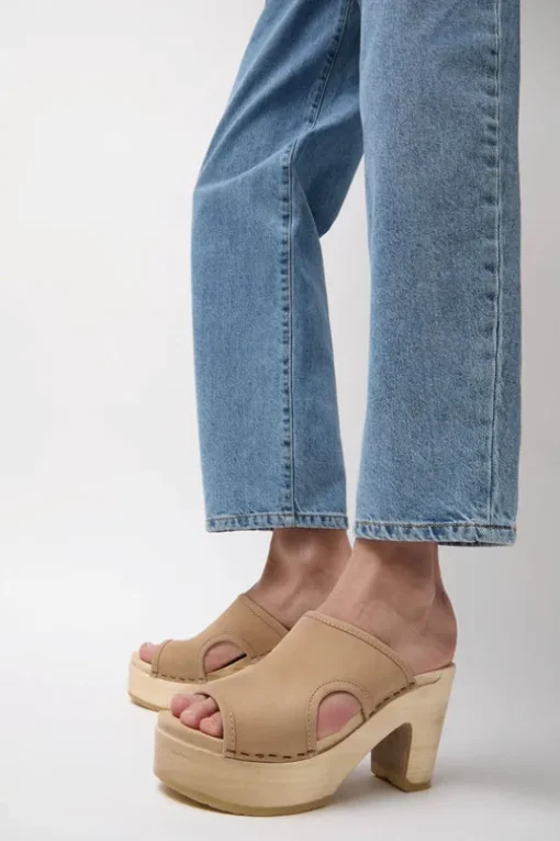 Alexis Clog on Platform in Bone