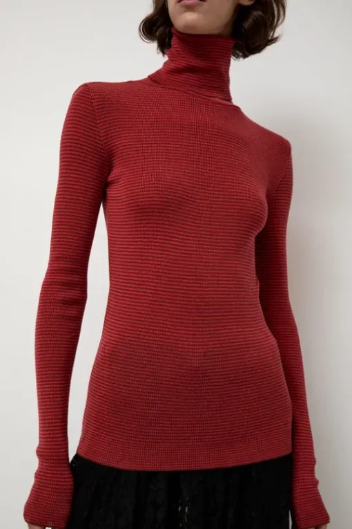 Alpha Rollneck in Paradise Red Fine Stripes