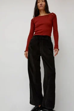 Altru Pants in Black Corduroy