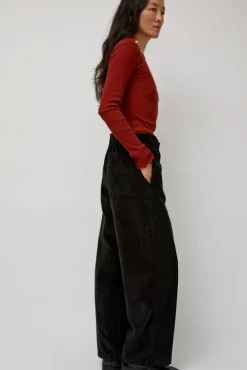 Altru Pants in Black Corduroy