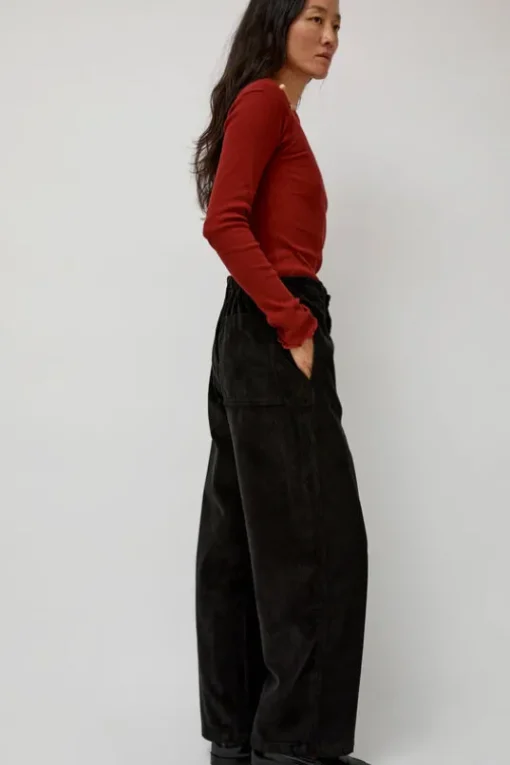 Altru Pants in Black Corduroy