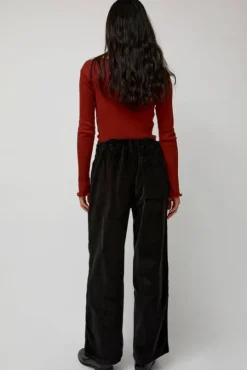 Altru Pants in Black Corduroy