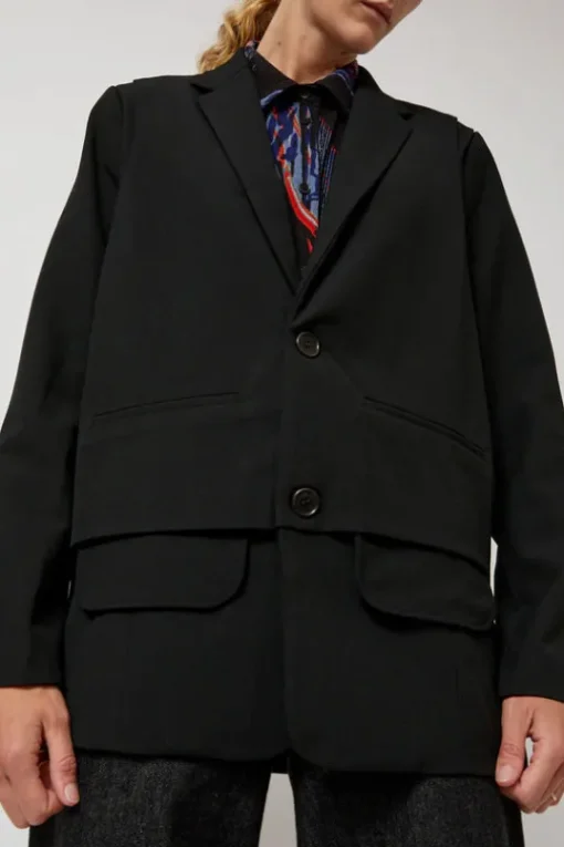 Ants Blazer in Black