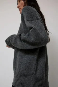 Balla Slouch V Neck Sweater in Derby Grey