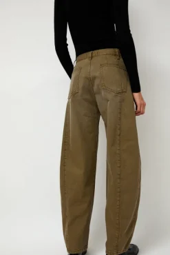Barrel Denim Pants in Mocha
