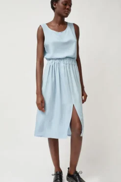 Basic Skirt in Light Blue Tencel