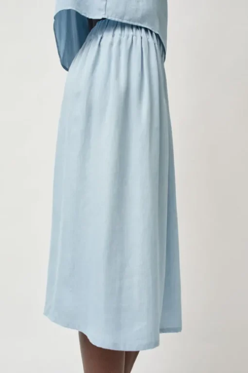 Basic Skirt in Light Blue Tencel