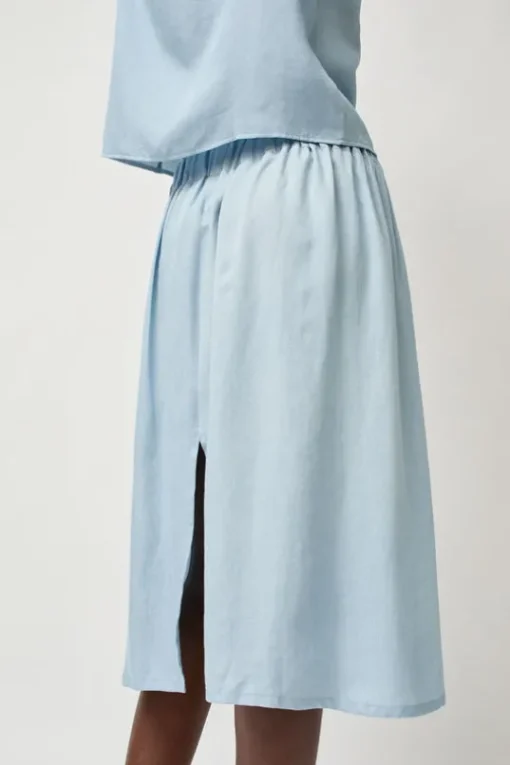 Basic Skirt in Light Blue Tencel