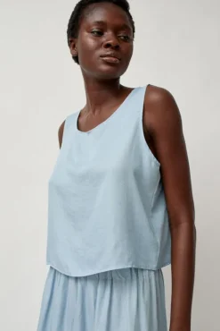 Basic Tank in Light Blue Tencel