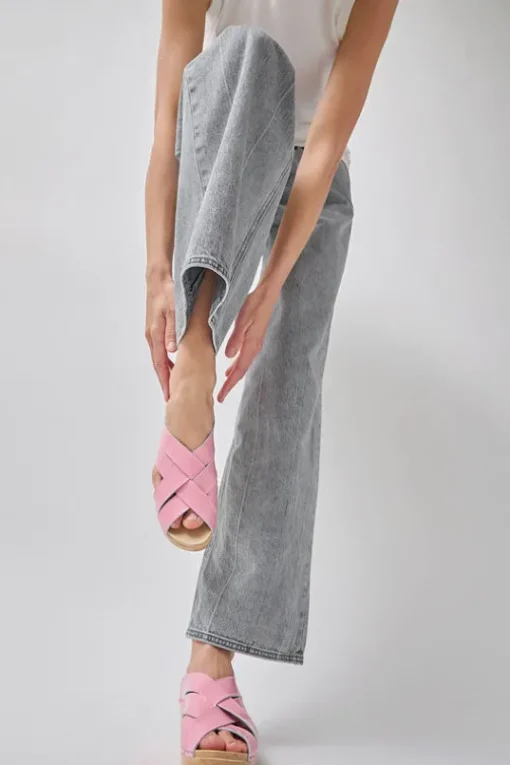 Basket Clog on Mid Wedge in Pink Patent
