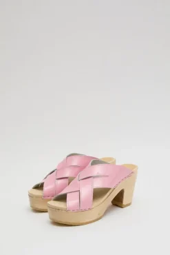 Basket Clog on Platform in Pink Patent