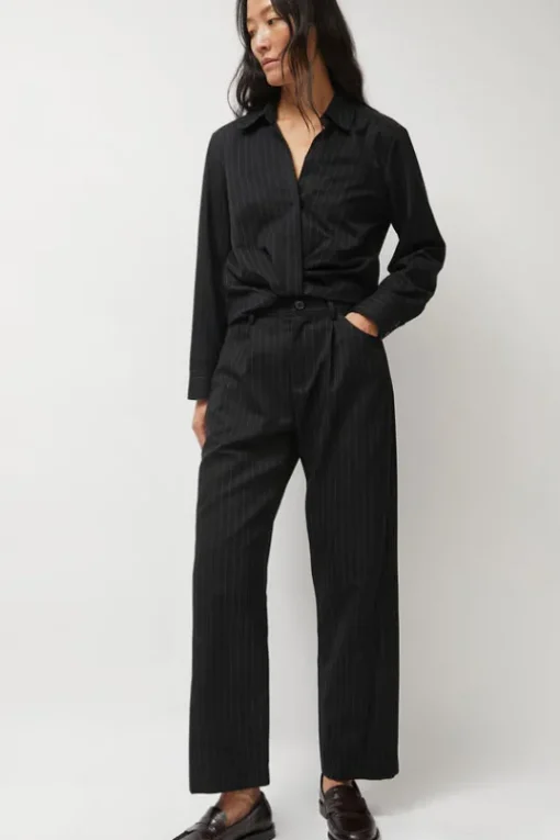 Baxter Pant in Midnight Stripe