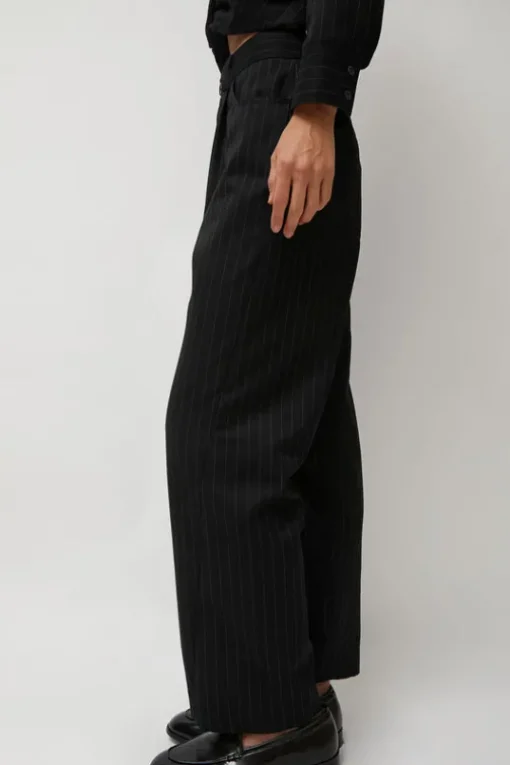 Baxter Pant in Midnight Stripe