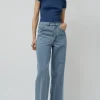 Bay Jeans in Blue