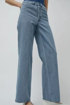 Bay Jeans in Blue