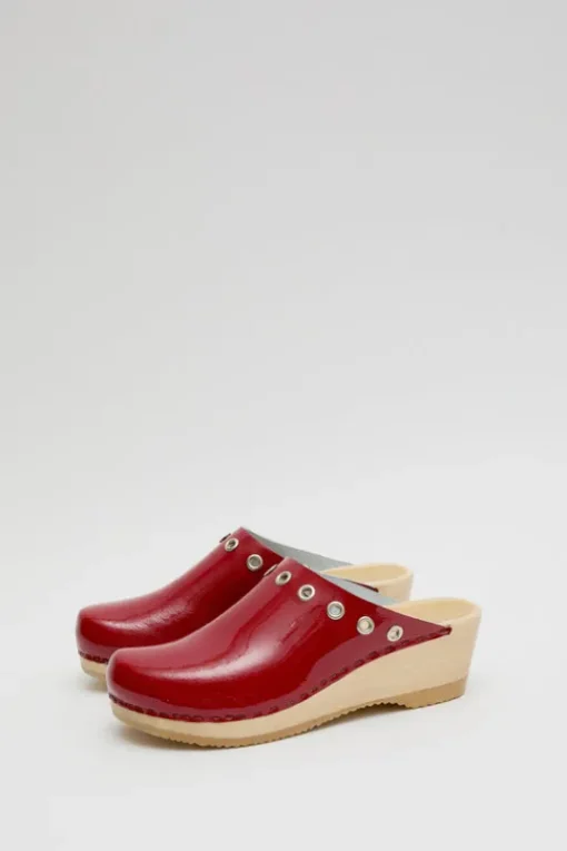 Bella Clog on Mid Wedge in Red Patent with Eyelets