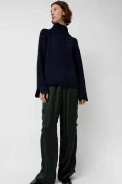 Benedita Sweater in Navy