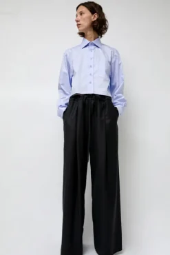 Blue Poplin Crop Shirt in Light Blue
