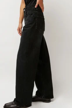 Bonnie Jean in Bassano Black