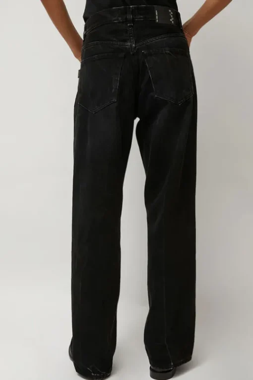 Bonnie Jean in Bassano Black