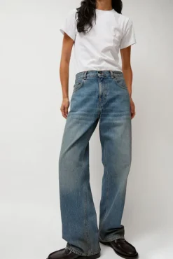 Bonnie Jean in Oil Blue