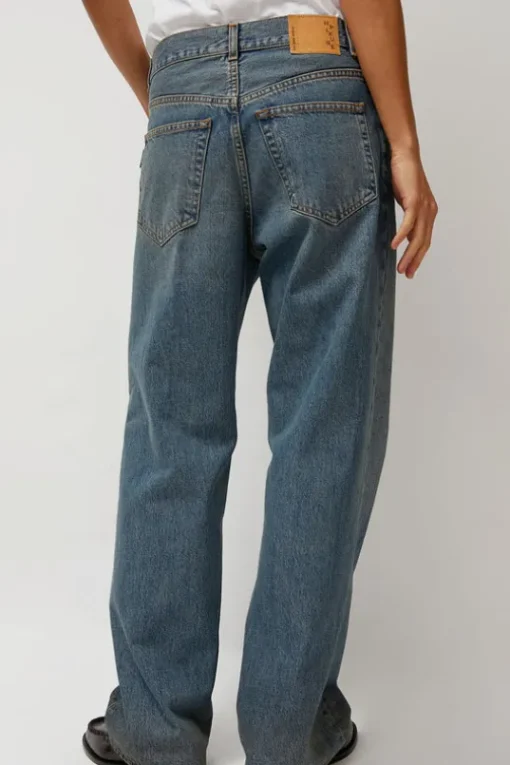 Bonnie Jean in Oil Blue