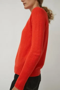 Brighton Pullover in Coral