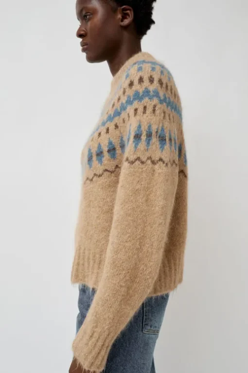 Cardiff Sweater in Camel and Blue