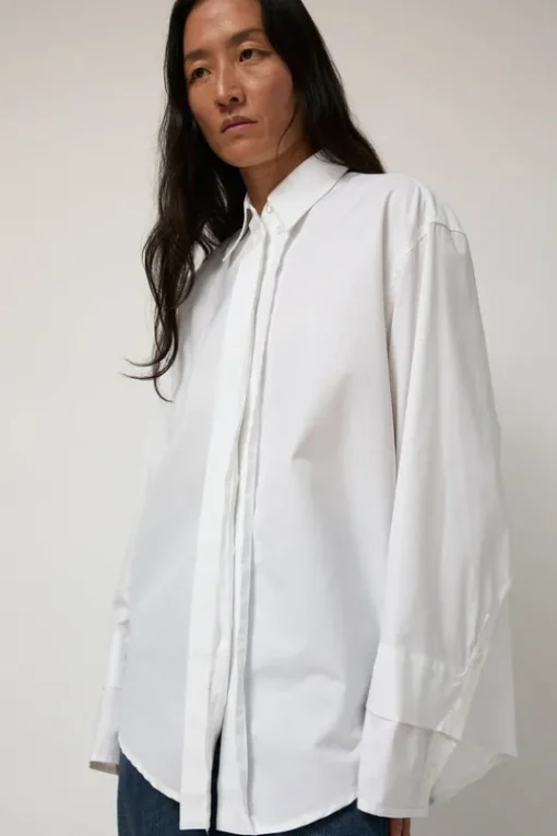Carelia Ample Shirt in White