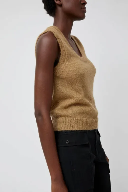 Carol U-Neck Vest in Khaki