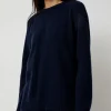 Cashmere Blend Crewneck Knit in Navy