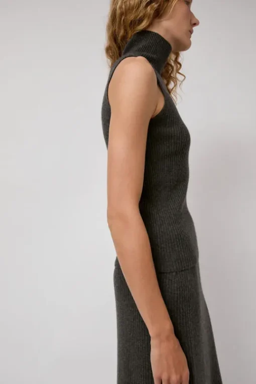 Cashmere Mock Collar Rib Top in Olive Melange