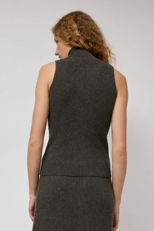 Cashmere Mock Collar Rib Top in Olive Melange