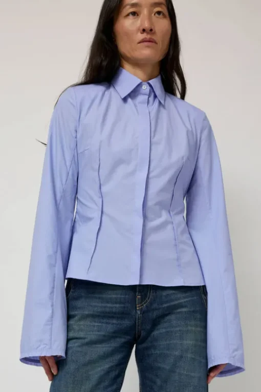 Cila Fitted Shirt in Blue