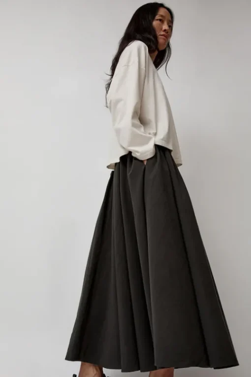 Circle Skirt in Dark Grey