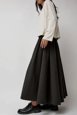 Circle Skirt in Dark Grey
