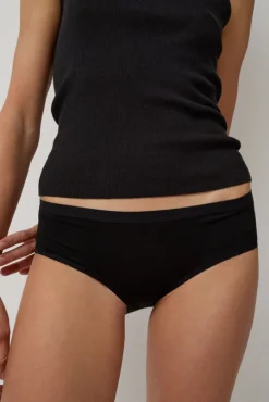 Classic Bell Pant in Black