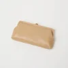 Classic Clutch in Caffe Latte