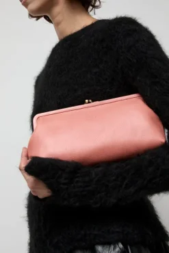 Classic Clutch in Grapefruit