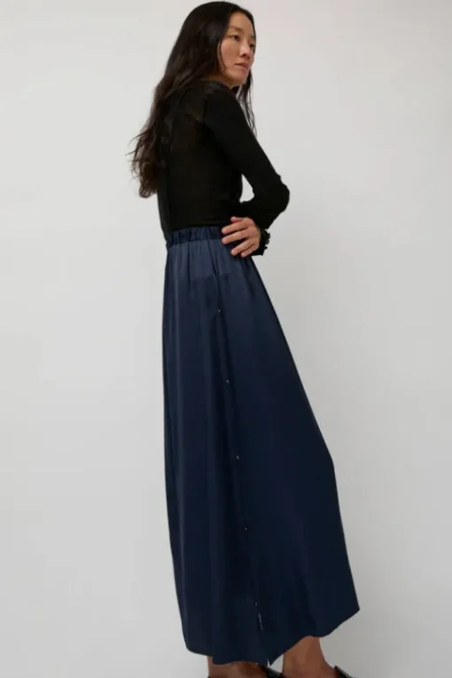 Clavo Skirt in Blue Black