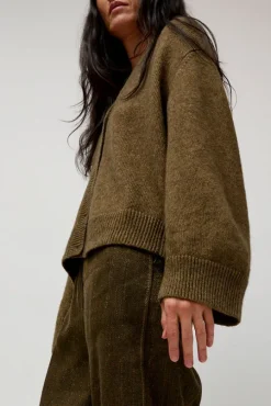 Climbing Flax Cardigan in Olive