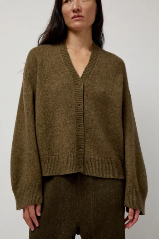 Climbing Flax Cardigan in Olive