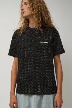 Clive Unisex T-Shirt in Dots