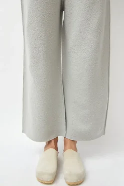 Contour Clog on Flat Base in Chalk Suede