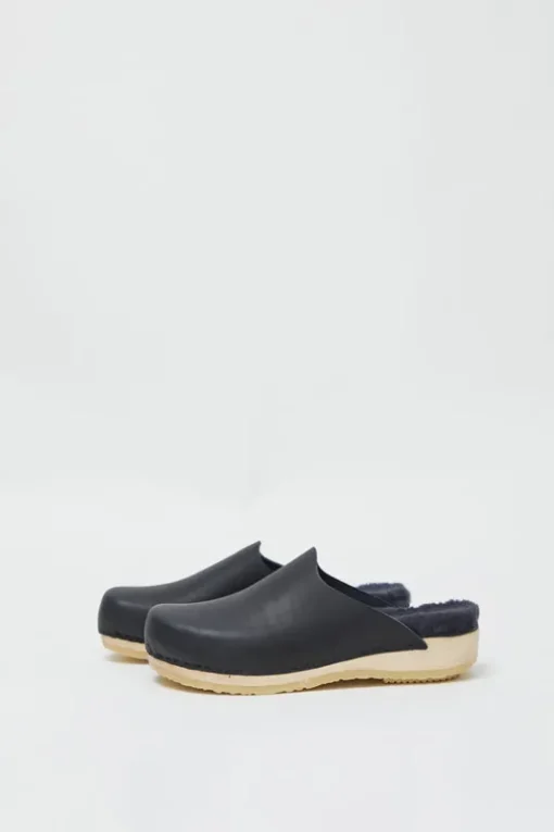 Contour Clog with Shearling on Flat Base in Indigo