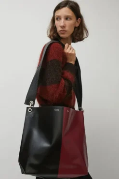 Diagonal Bigout Bag in Black and Burgundy