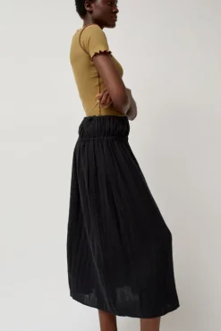 Diph Skirt in Black