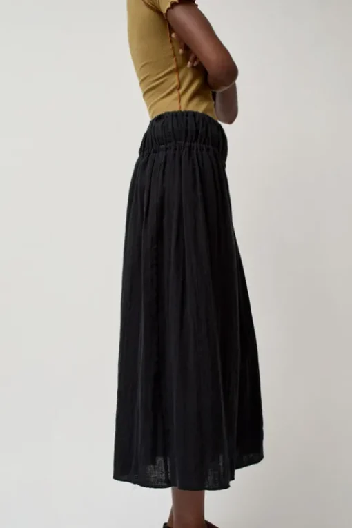 Diph Skirt in Black
